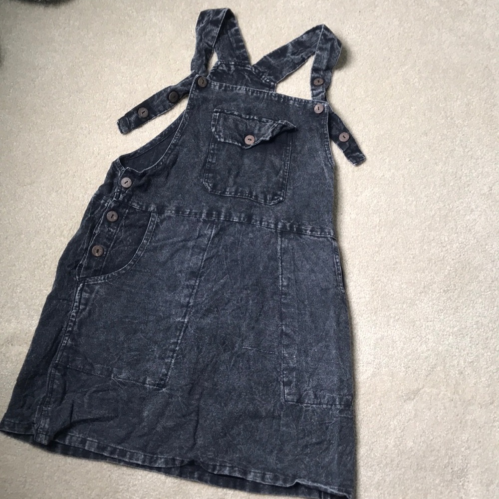 Cute distressed pull over dress!